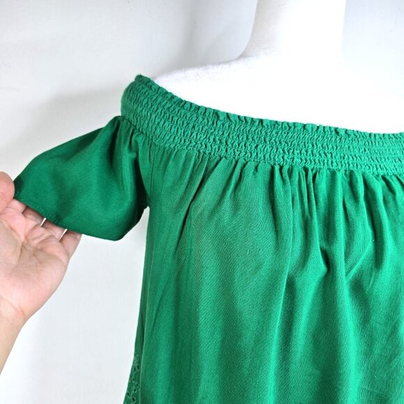 Old Navy Green Eyelet Lace Off Shoulder Linen Blend Top - Picture 6 of 9